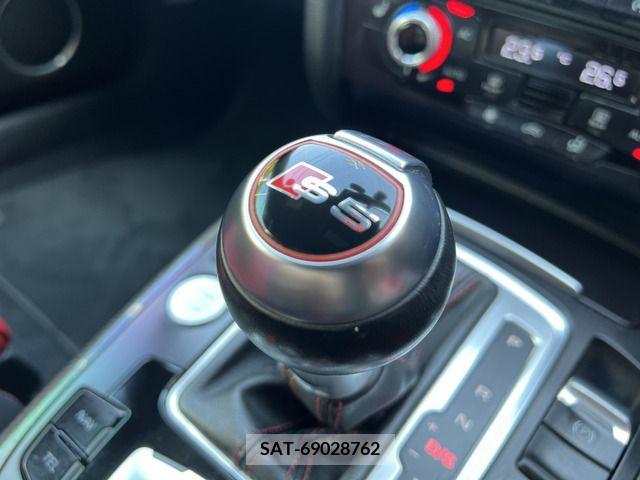Audi S5 2012-06 200352-15