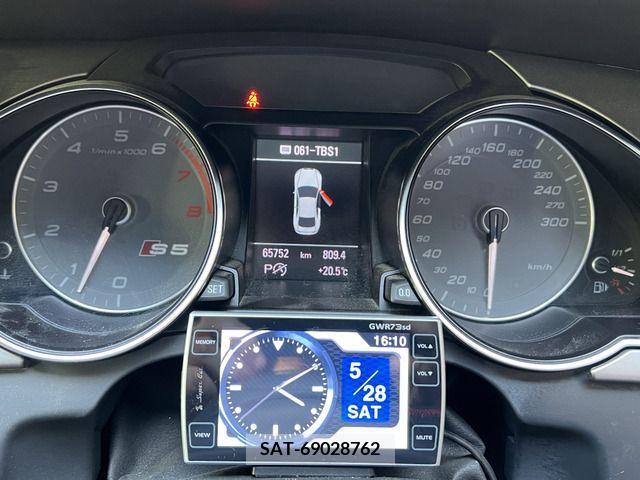 Audi S5 2012-06 200352-4