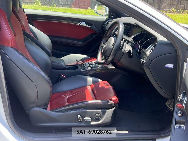 Audi S5 2012-06 200352-7