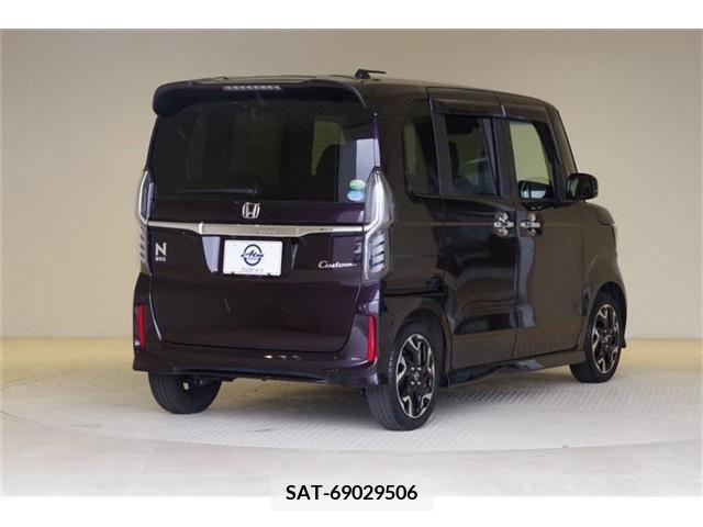 Honda N BOX CUSTOM 2019-02 278938-9