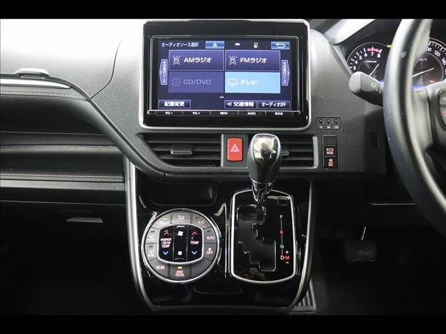 Toyota ESQUIRE 2017-10 14118-28
