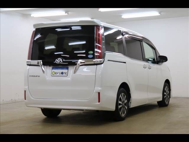 Toyota ESQUIRE 2017-10 14118-18