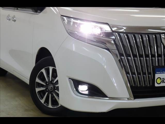 Toyota ESQUIRE 2017-10 14118-22