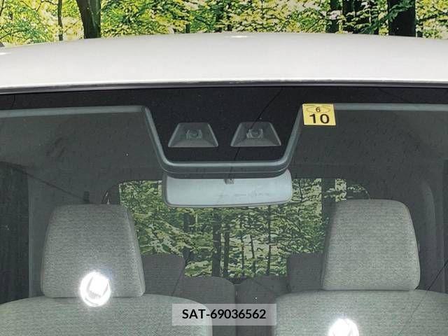 Daihatsu MOVE 2017-10 374022-4