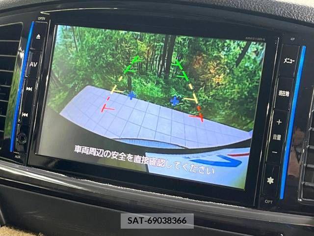 Nissan ELGRAND 2014-05 235200-4