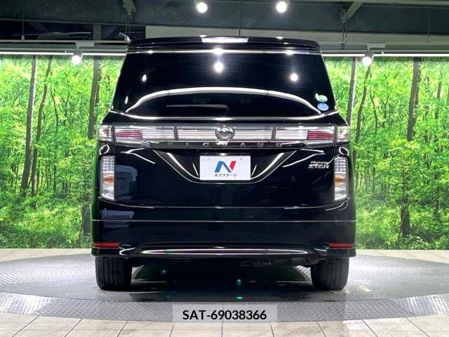 Nissan ELGRAND 2014-05 235200-15