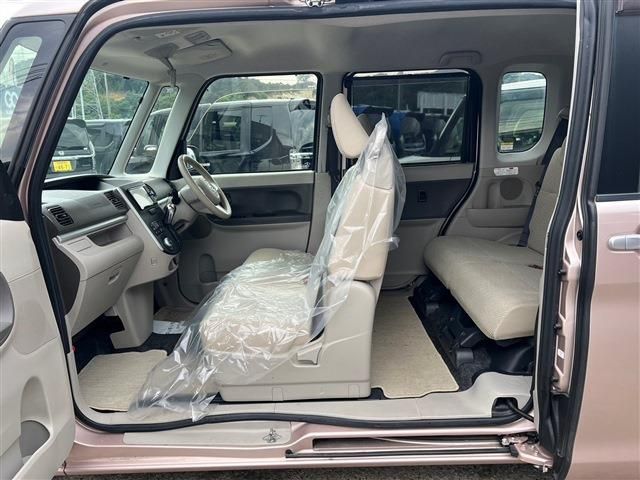 Daihatsu TANTO 2015-01 4716-25