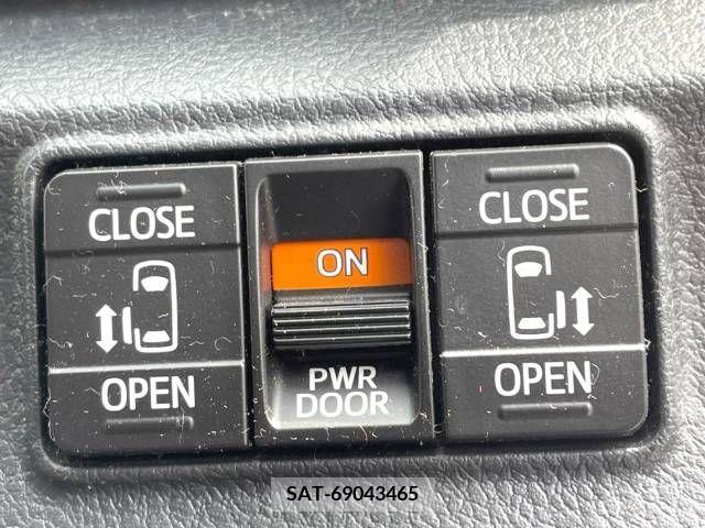 Toyota SIENTA 2015-07 314615-8