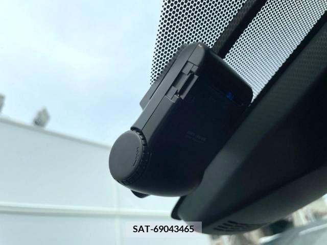 Toyota SIENTA 2015-07 314615-5