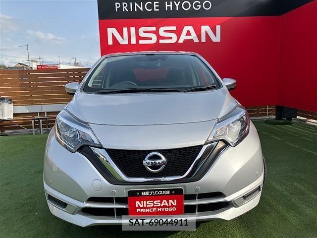 Nissan NOTE 2019-02 298114-10