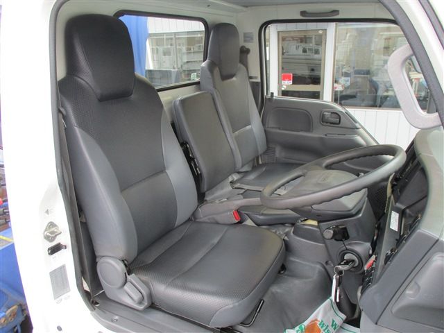 Isuzu ELF TRUCK 2016-09 5038-13