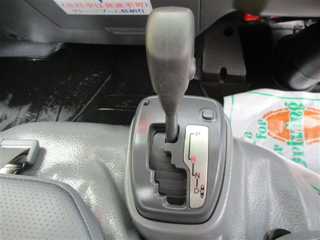 Isuzu ELF TRUCK 2016-09 5038-11