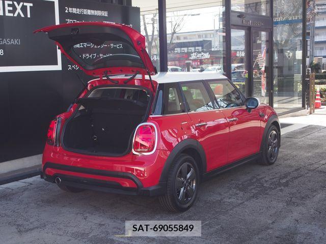 Bmw MINI 2022-12 221929-26
