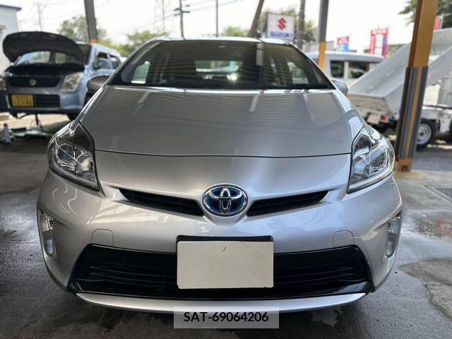 Toyota PRIUS 2015-06 366454-2