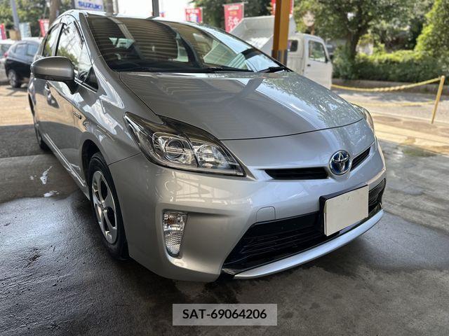 Toyota PRIUS 2015-06 366454-3