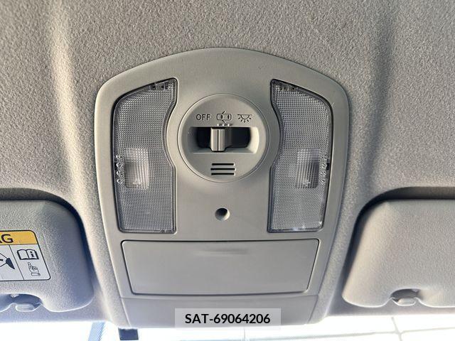 Toyota PRIUS 2015-06 366454-24