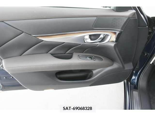 Nissan FUGA 2020-03 353736-11