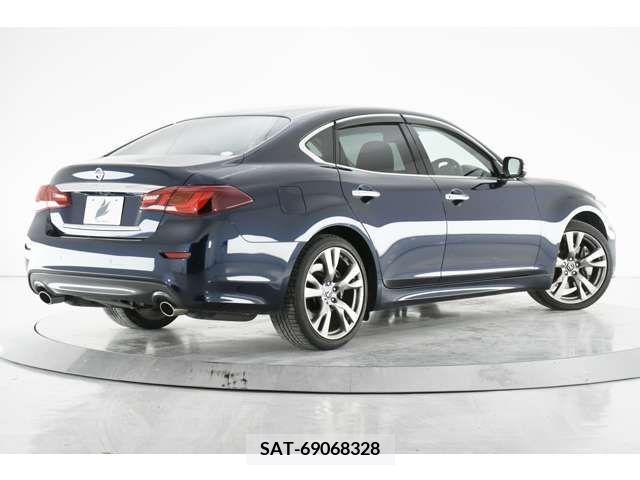Nissan FUGA 2020-03 353736-1