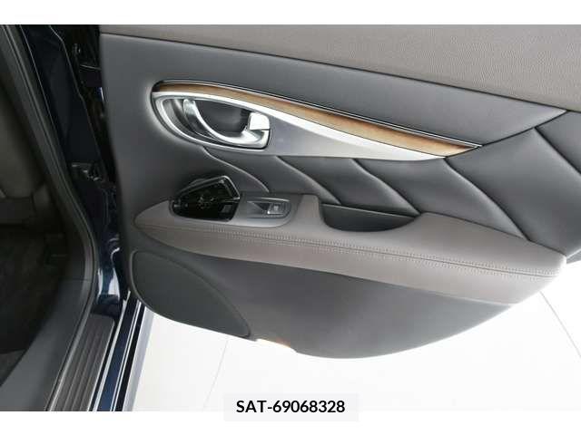 Nissan FUGA 2020-03 353736-10