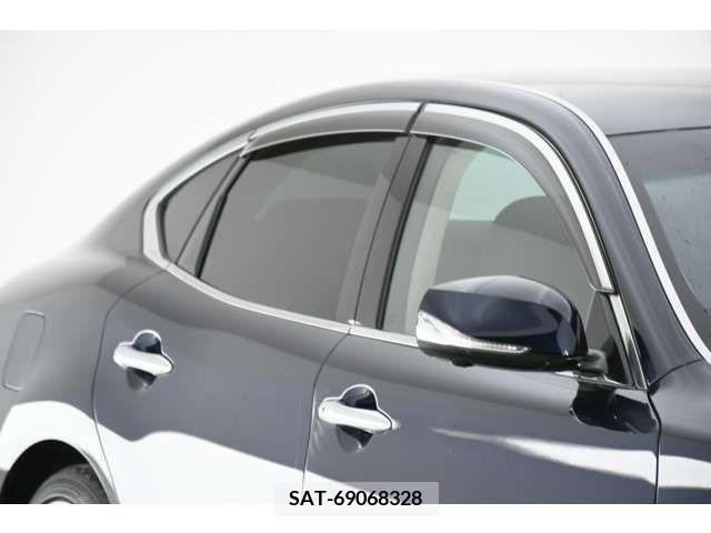 Nissan FUGA 2020-03 353736-3