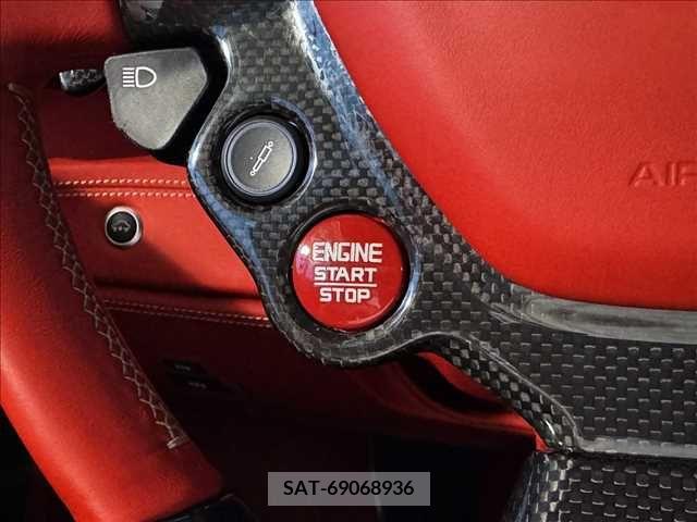 Ferrari 488 Spider 2018-01 395453-12