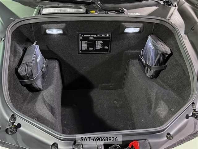 Ferrari 488 Spider 2018-01 395453-18
