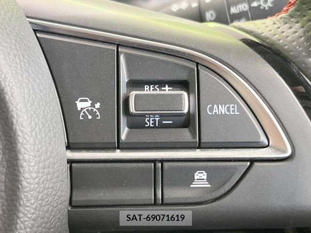 Suzuki SWIFT 2022-06 287608-5