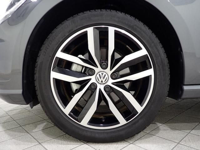 VolksWagen GOLF 2018-02 11351-15