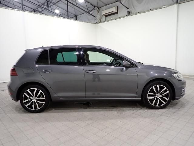 VolksWagen GOLF 2018-02 11351-5