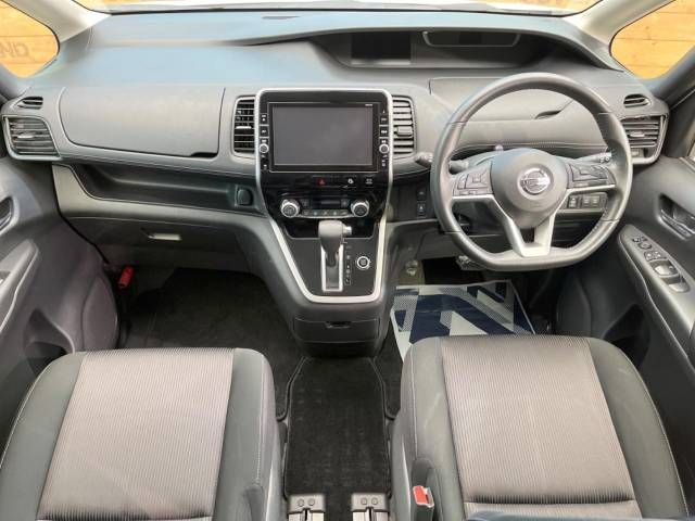 Nissan SERENA 2018-01 4480-1