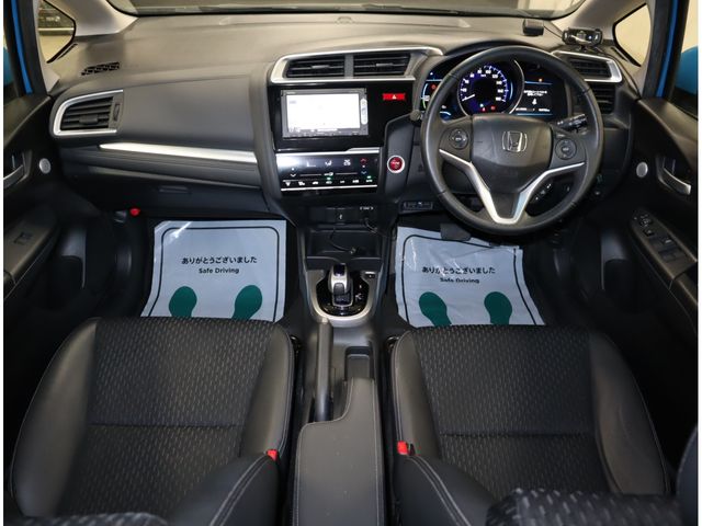 Honda FIT HYBRID 2014-11 180807-20