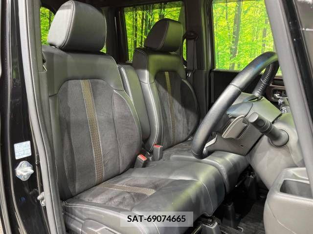 Honda N BOX CUSTOM 2019-08 214268-8