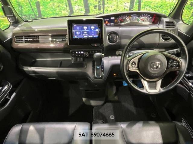 Honda N BOX CUSTOM 2019-08 214268-1