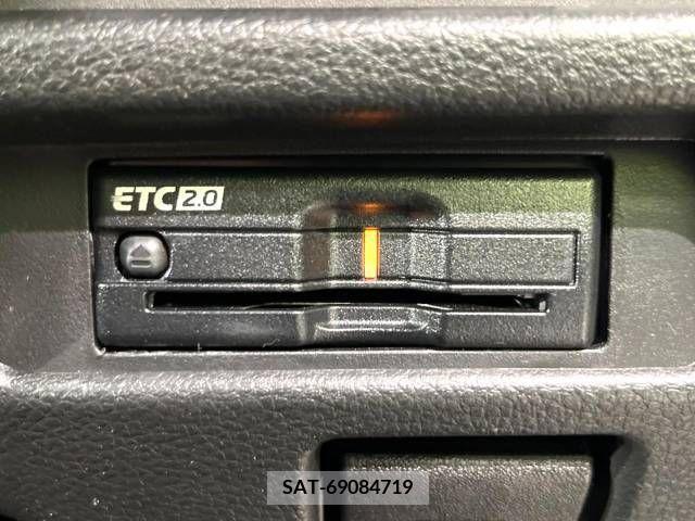 Suzuki HUSTLER 2022-01 391390-7