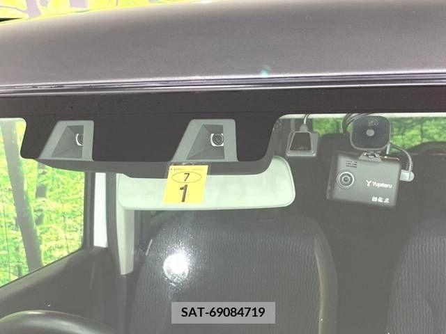 Suzuki HUSTLER 2022-01 391390-2