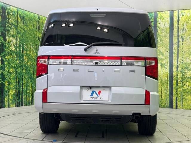 Mitsubishi DELICA D5 2023-06 12869-16