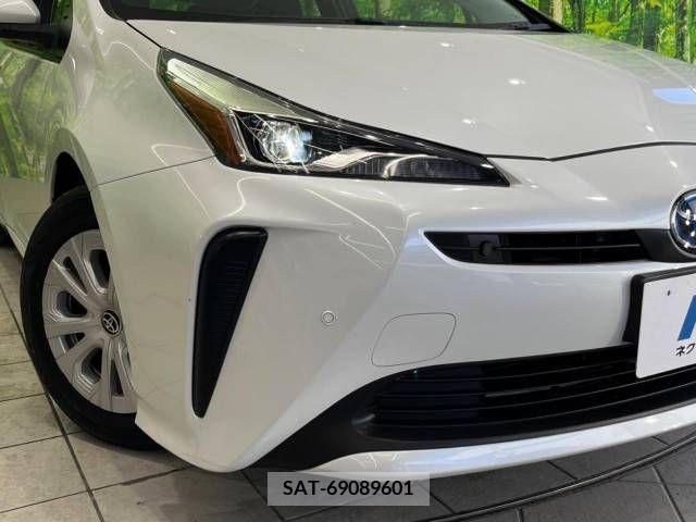 Toyota PRIUS 2022-07 322514-12