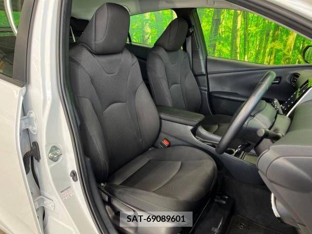 Toyota PRIUS 2022-07 322514-9