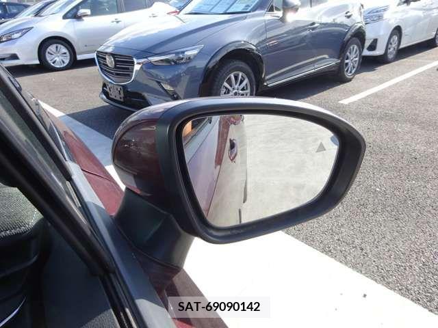 Nissan AURA 2022-02 261483-16