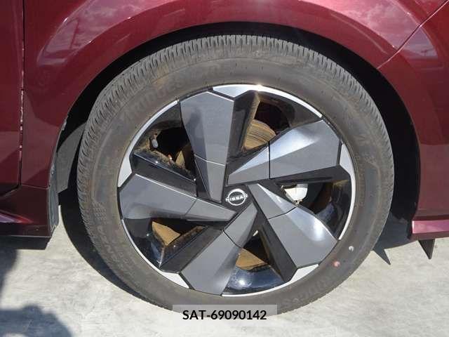 Nissan AURA 2022-02 261483-14