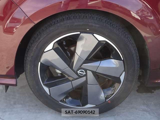 Nissan AURA 2022-02 261483-11