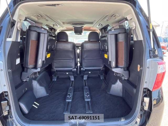 Toyota ALPHARD 2014-10 299959-11