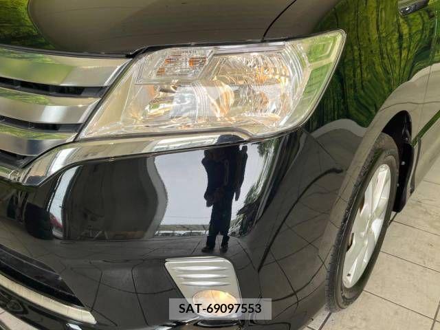 Nissan SERENA 2011-12 367773-12
