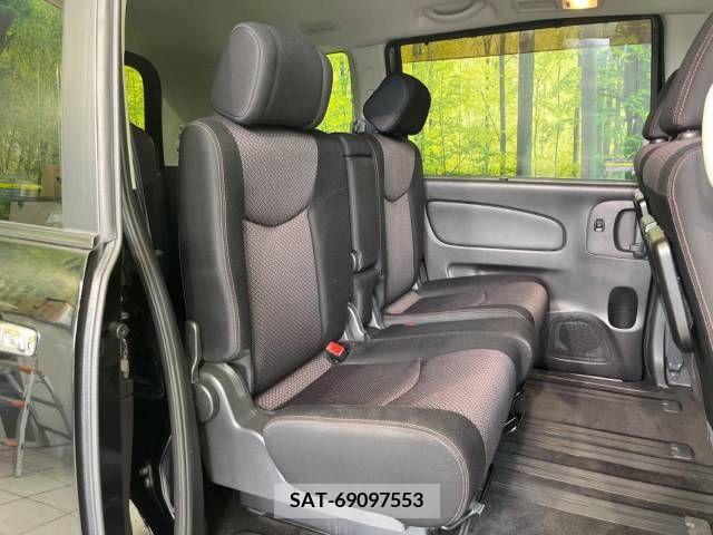 Nissan SERENA 2011-12 367773-8
