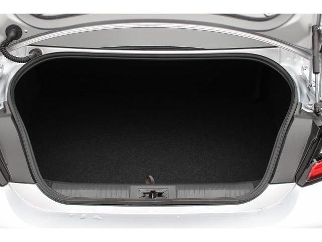 Subaru BRZ 2022-11 183104-17