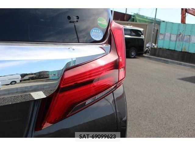 Toyota ALPHARD 2018-03 222966-11