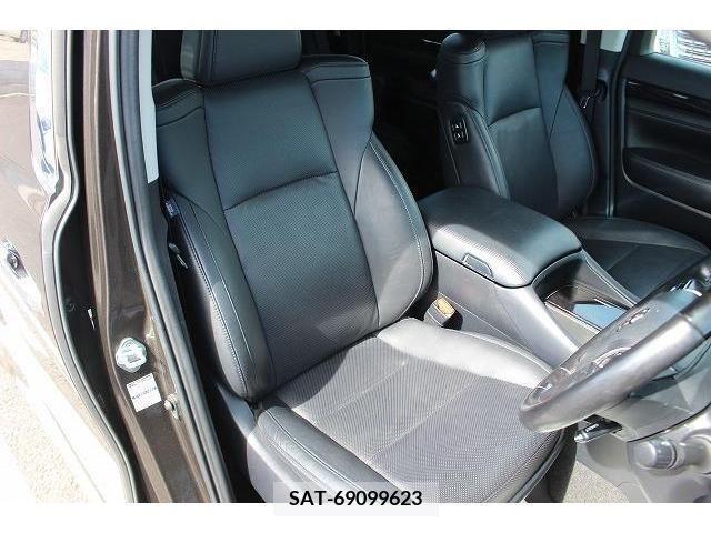 Toyota ALPHARD 2018-03 222966-12