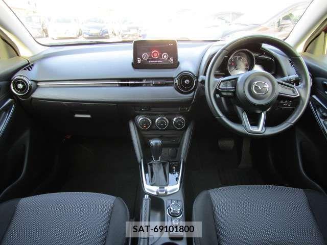 Mazda DEMIO 2018-01 296555-16
