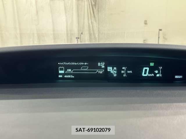 Toyota PRIUS 2010-06 281923-14