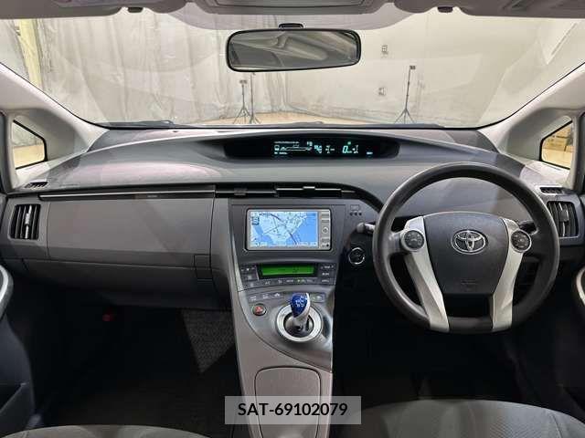 Toyota PRIUS 2010-06 281923-18